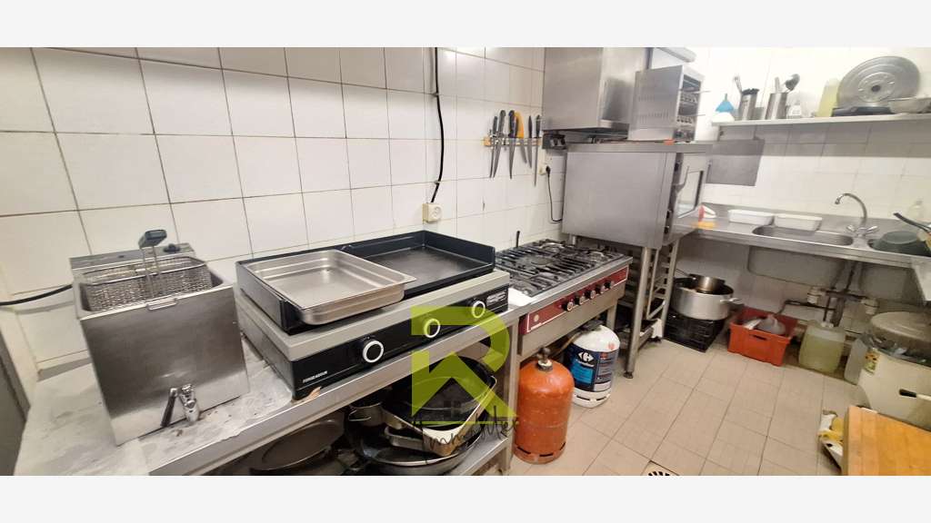Vente FDC café bar brasserie rénové à Lézignan