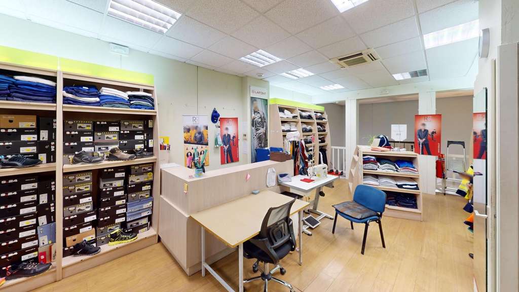 A vendre FDC vêtements de travail sur Libourne