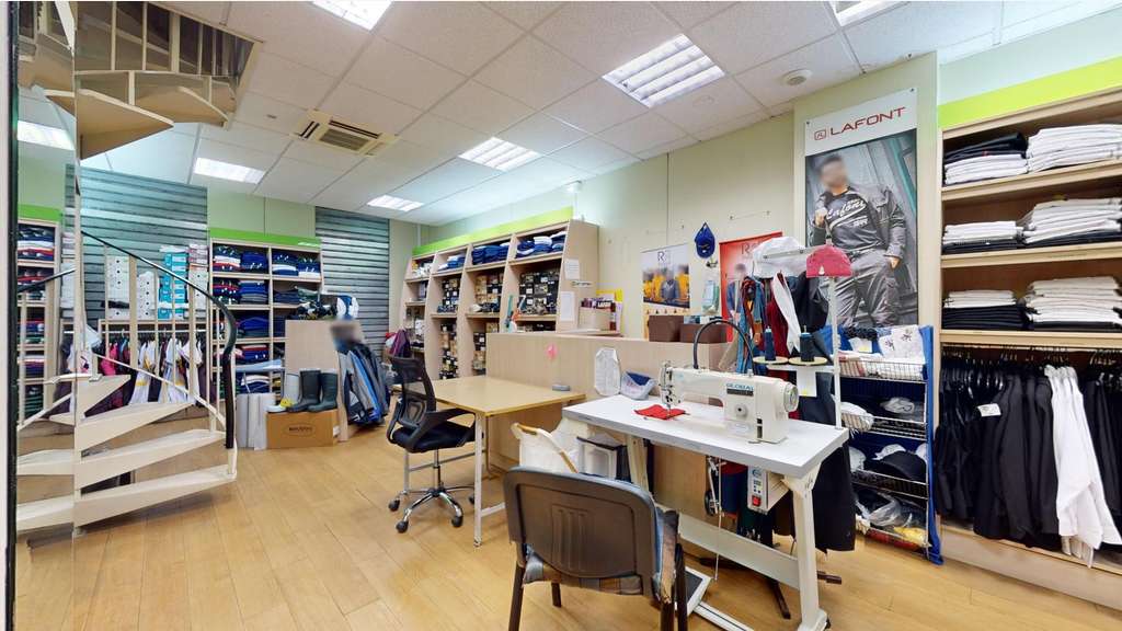 A vendre FDC vêtements de travail sur Libourne