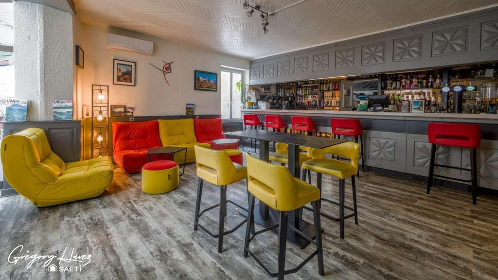 Vente hôtel bar restaurant à Lus-la-Croix-Haute