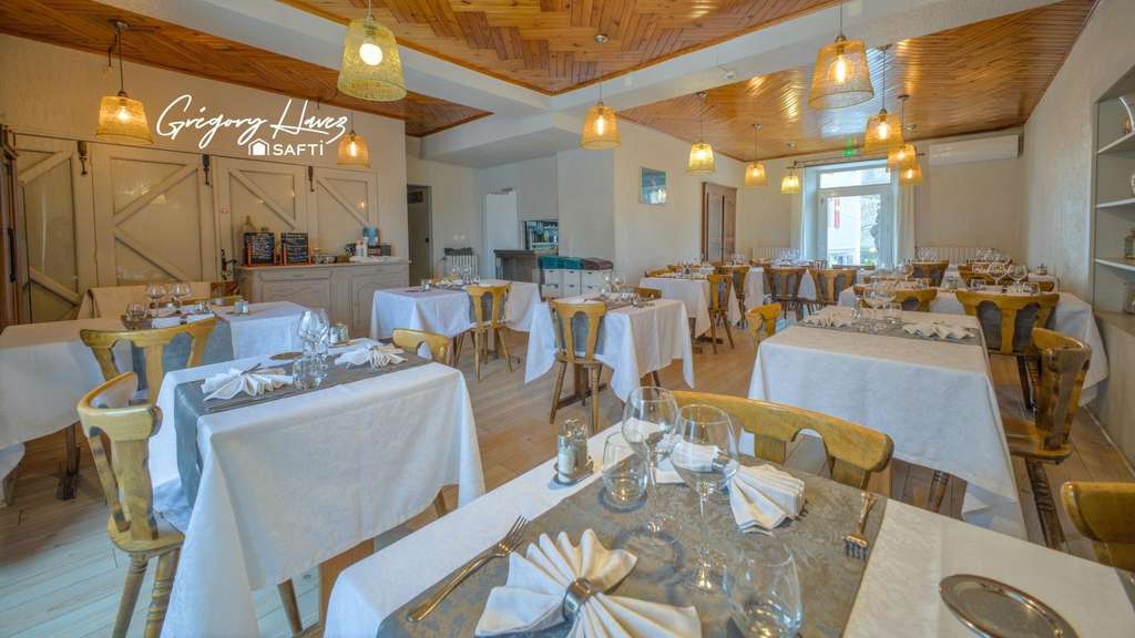 Vente hôtel bar restaurant à Lus-la-Croix-Haute