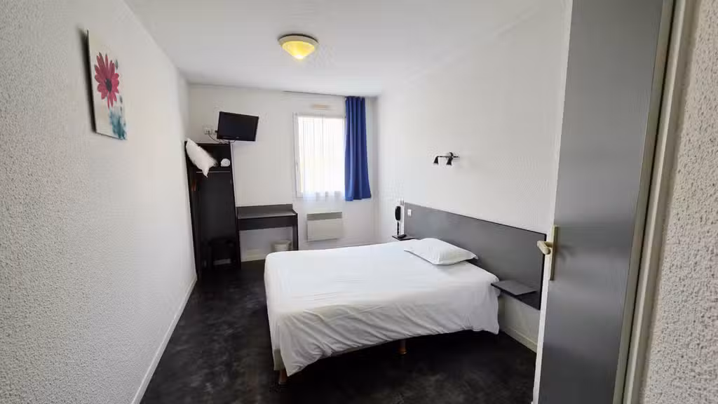 Vente hôtel de 770m² à Maillat secteur Haut Bugey