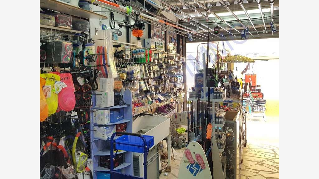 Vente FDC bazar de plage à Marseillan plage