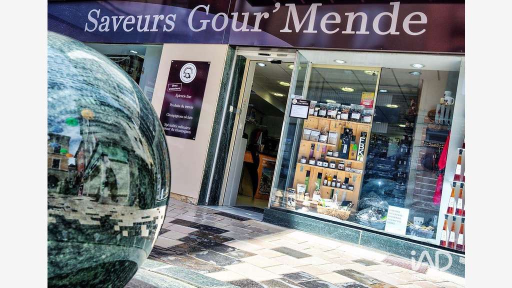 Vente FDC  thés, biscuits, vins, bières à Mende