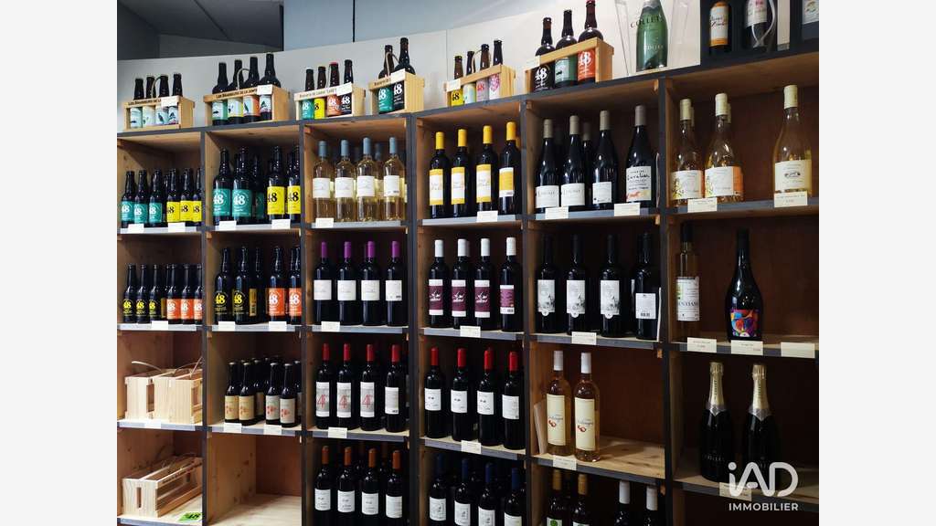 Vente FDC  thés, biscuits, vins, bières à Mende