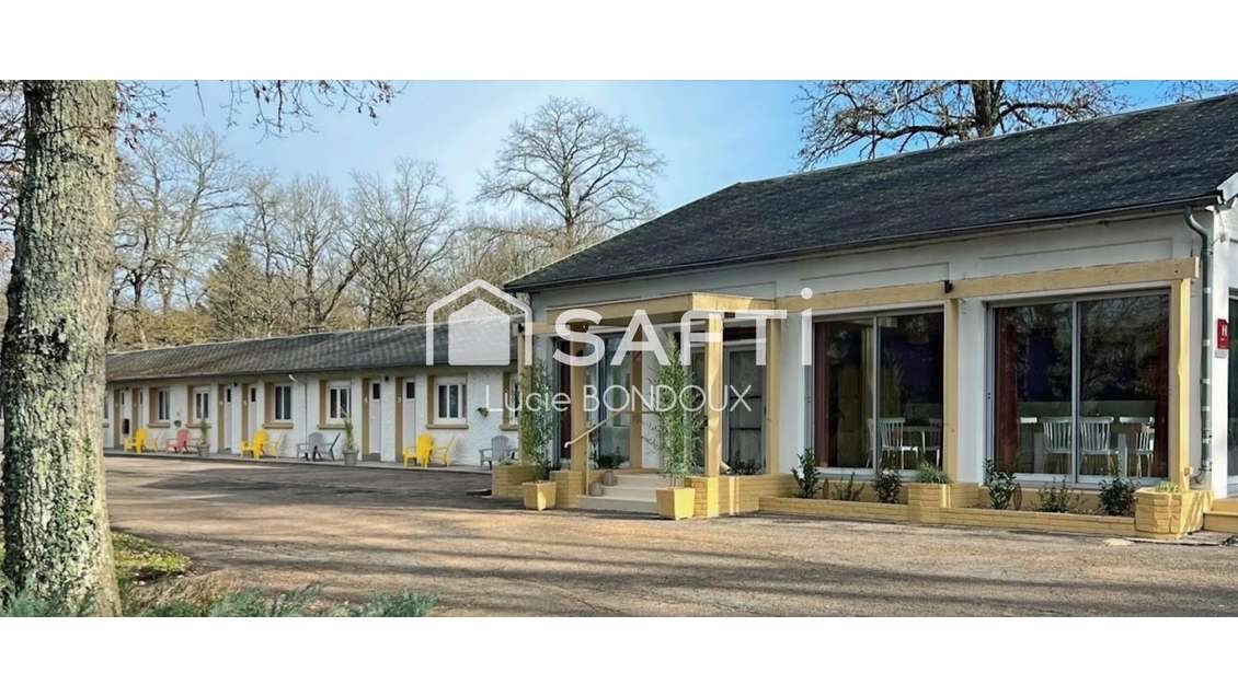 AV FDC motel 12 ch à Mesves-sur-Loire cadre idéal