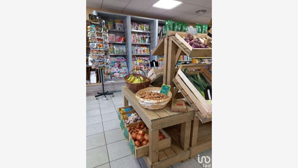 Vente épicerie généraliste à Nedde