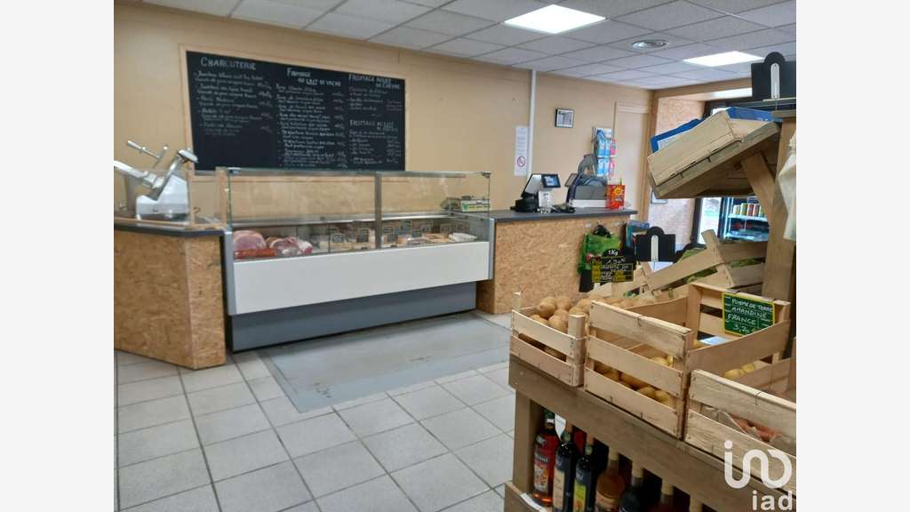 Vente épicerie généraliste à Nedde