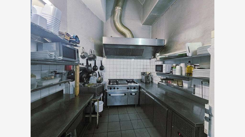 Vente restaurant traditionnnel au centre de Nîmes