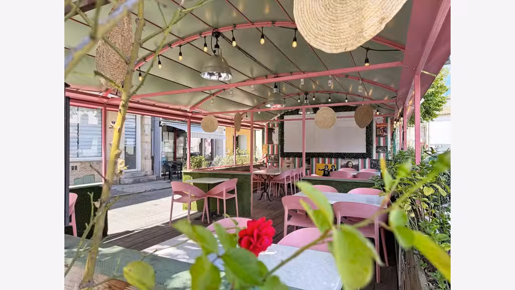 Vente restaurant épicerie fine au centre d'Oraison