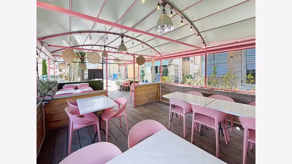 Vente restaurant épicerie fine au centre d'Oraison
