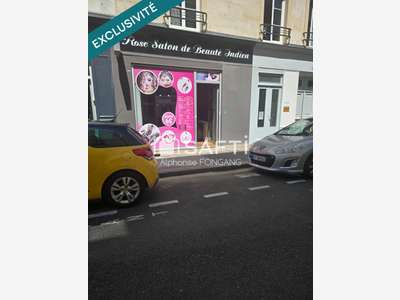 Emplacement commercial fort potentiel 75011