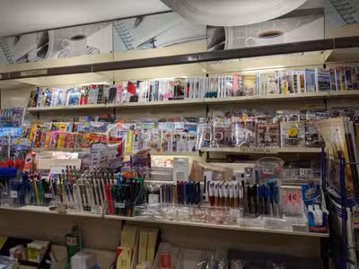 Vente librairie + appart et parking Paris 75015