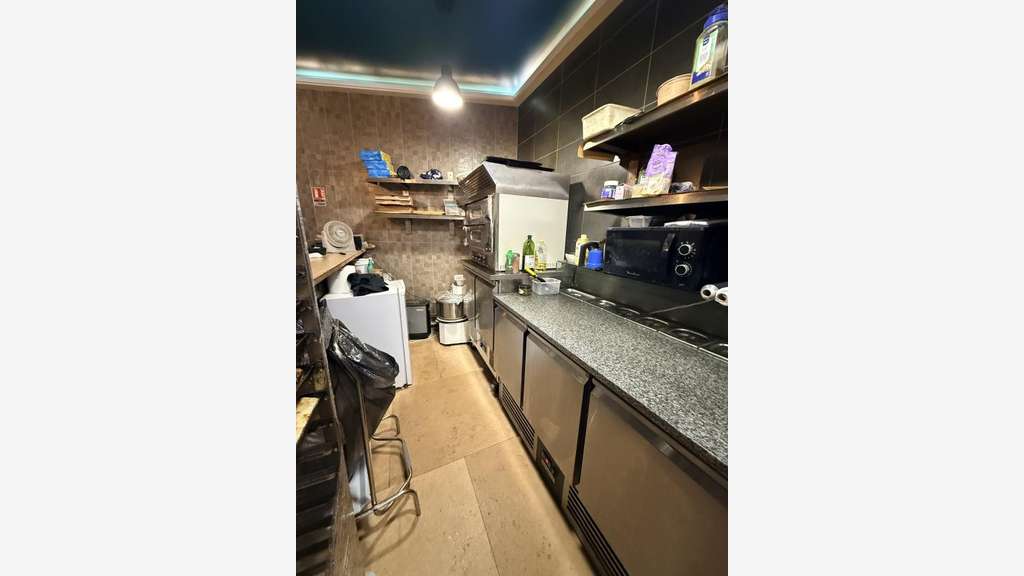 Vente commerce métros Pereire et Courcelles 75017