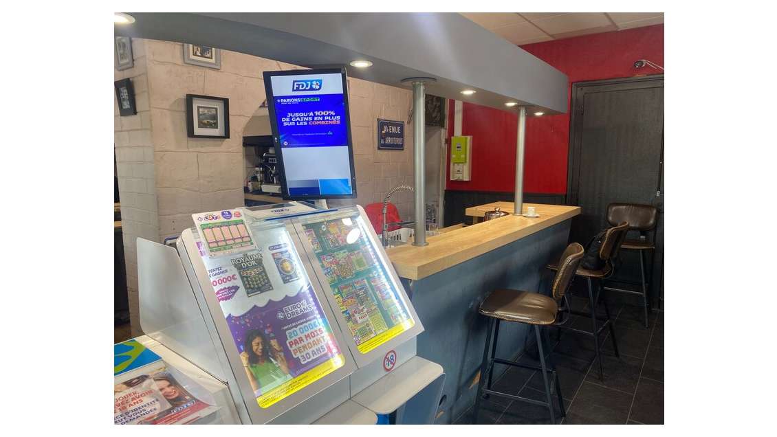 FDC bar PMU FDJ à vendre empl stratégique Pau