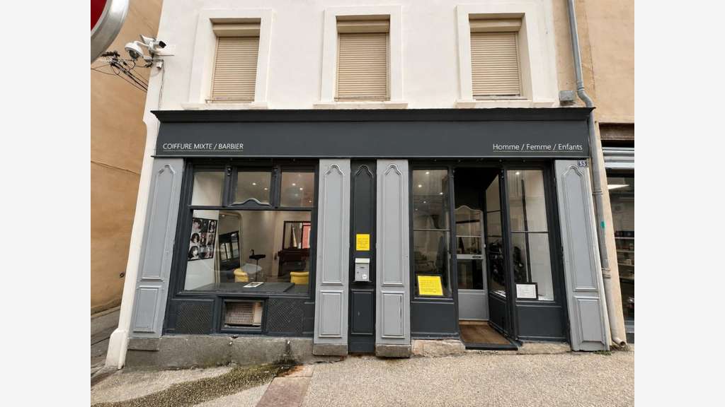 Vente salon clé en main fort potentiel à Pertuis
