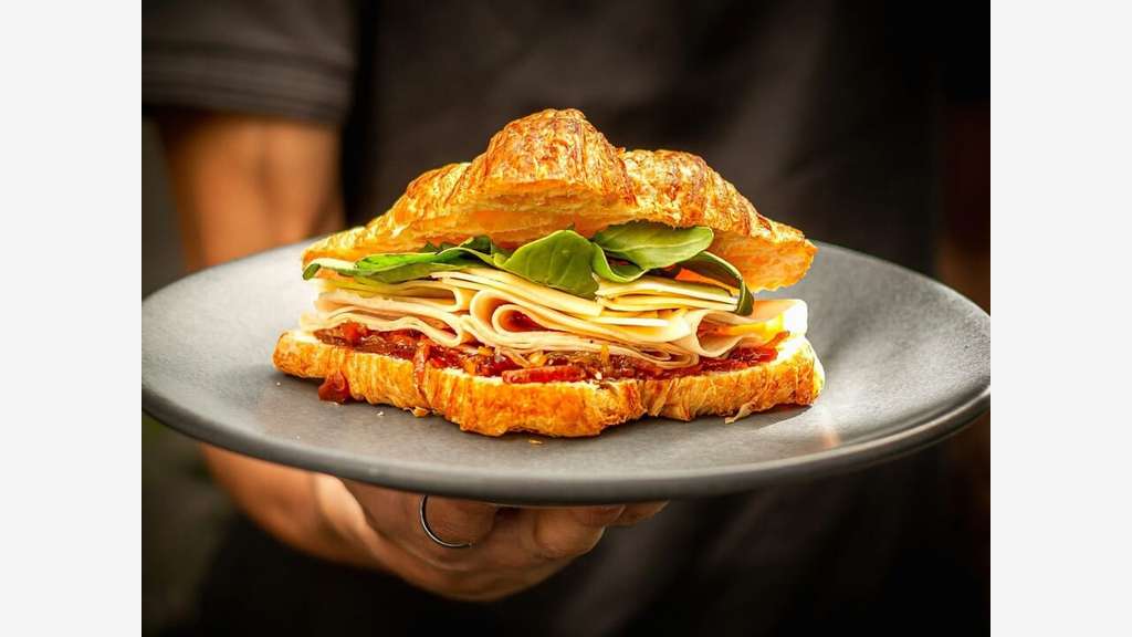 AV FDC pizzeria sandwicherie proche mer dans le 22