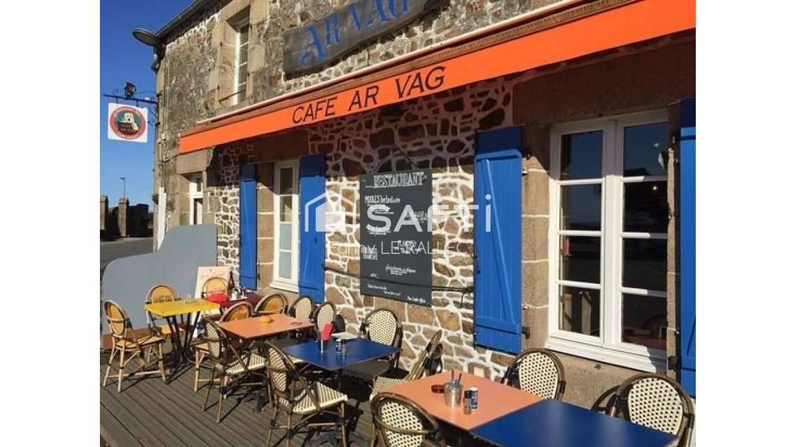 Vente bar restaurant concert à Plougrescant 