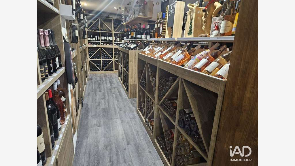Vente FDC cave et épicerie fine à Plozévet