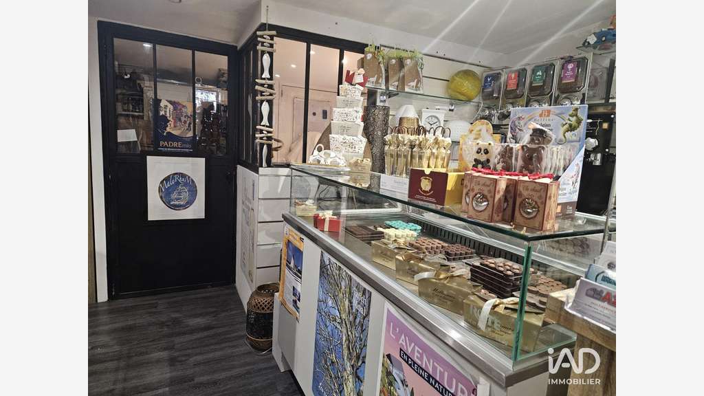 Vente FDC cave et épicerie fine à Plozévet