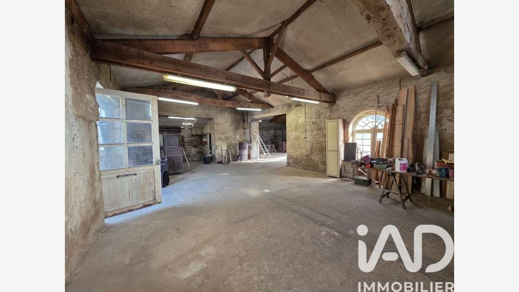 Loft/atelier à Pranzac