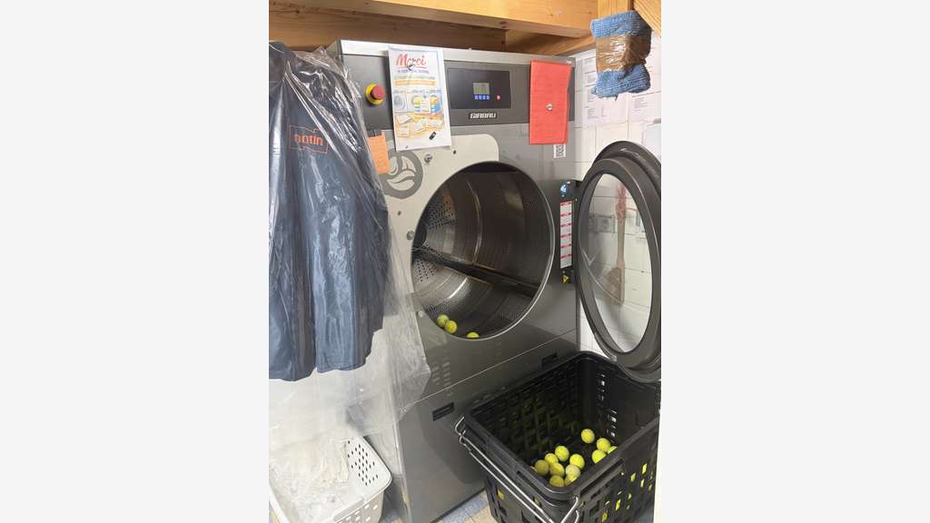Pressing à céder quartier dynamique Loire (42)