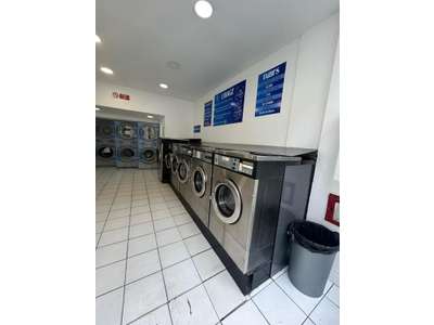 Vente Nettoyage - Laverie - Pressing à Longjumeau