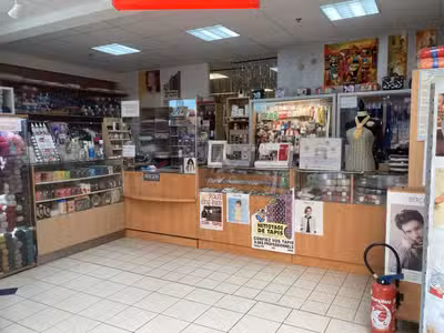 Vente pressing blanchisserie couture à Paimpol