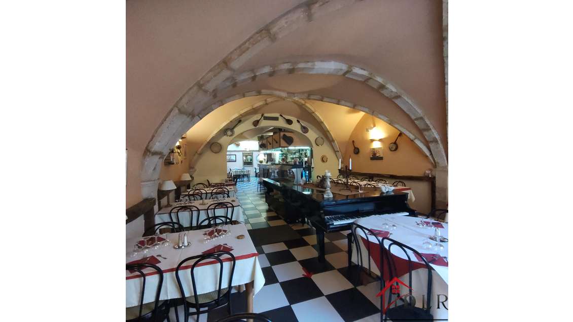 Vente FDC restaurant 88 couverts à Chaumont centre