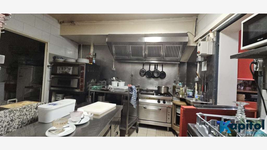 Vente beau restaurant clé en main à Paris 75015