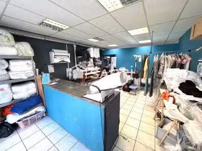 Fonds de commerce Pressing/ Blanchisserie 2 Locaux