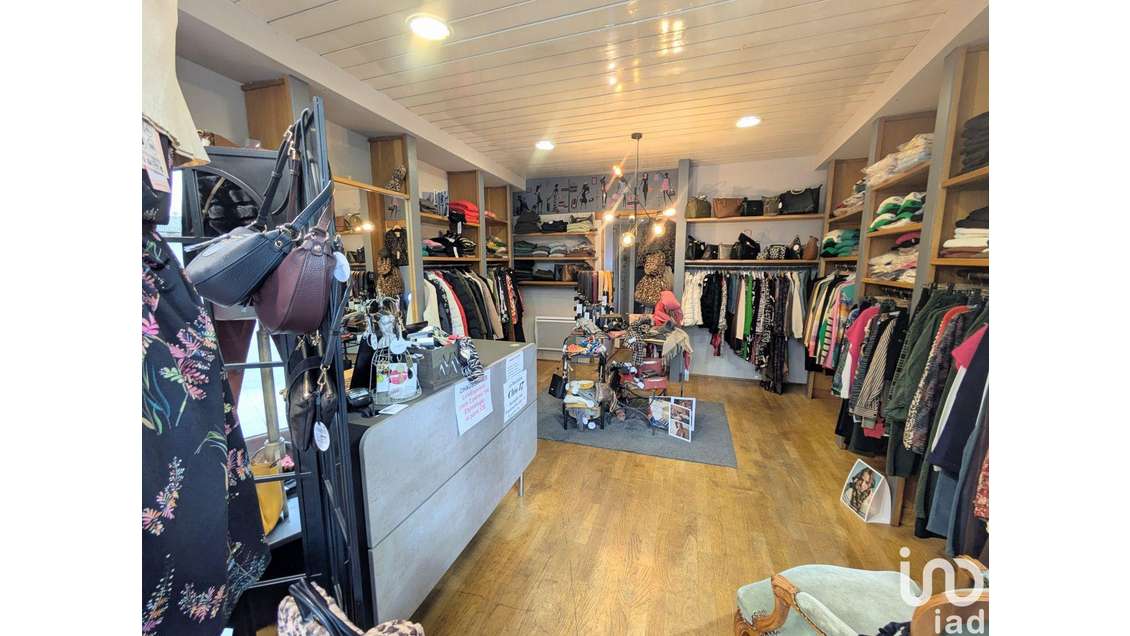 Vente magnifique magasin PAP féminin à St-Girons