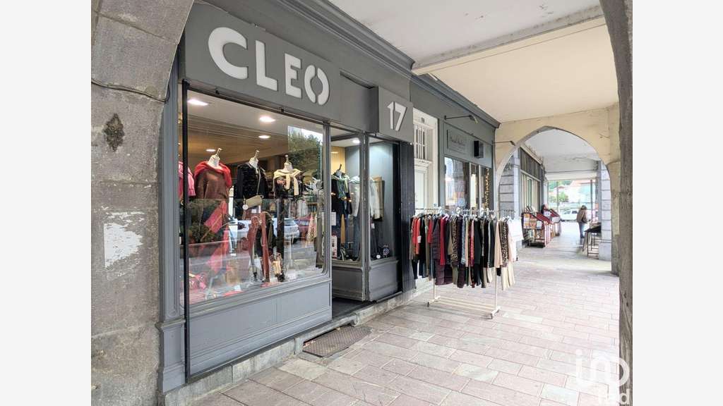 Vente magnifique magasin PAP féminin à St-Girons
