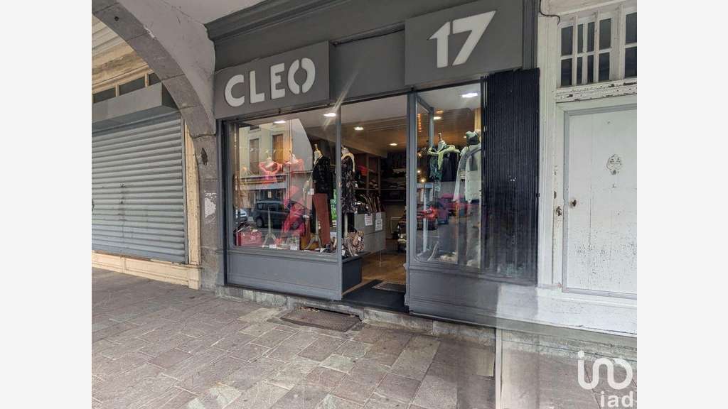 Vente magnifique magasin PAP féminin à St-Girons