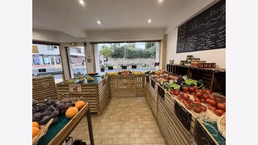 A VENDRE, FONDS DE COMMERCES, PRIMEURS / EPICERIE