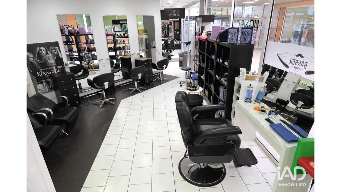 Vente salon de coiffure à Saint-Parres-Aux-Tertres