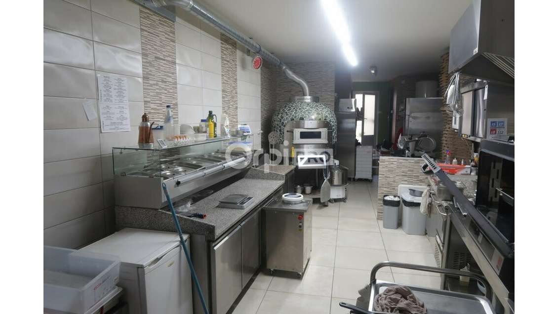 FDC pizza à emporter à Sainte Cecile Les Vignes