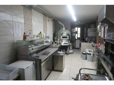 Vente Crêperie - Pizzeria à Sainte-Cécile-les-Vignes