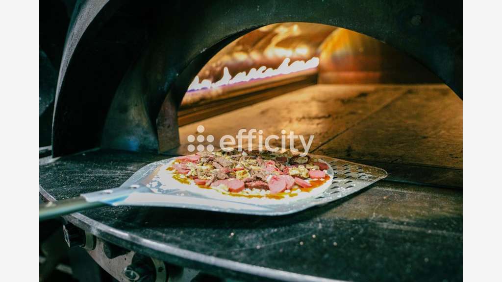 Vente pizzeria en centre-ville de Sallanches