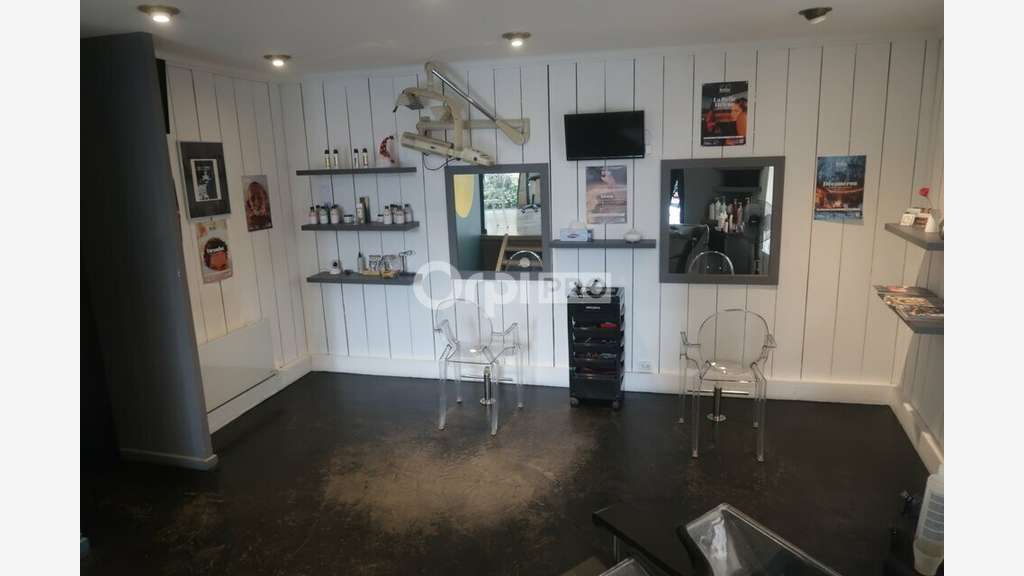 Salon de coiffure à vendre à Avignon centre 