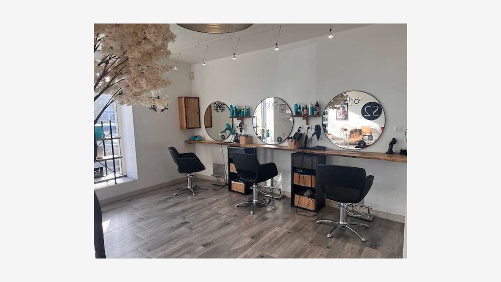 Vente superbe salon de coiffure dans le Gers