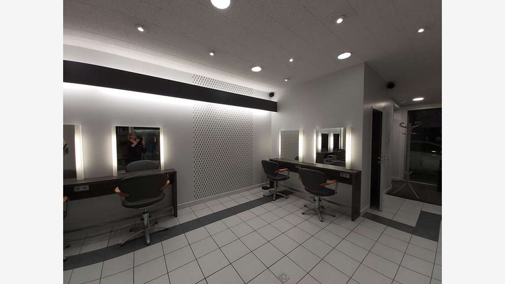 Vente FDC superbe salon de coiffure à Chalon