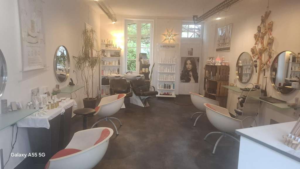 Vente salon de coiffure mixte en Charente-Maritime
