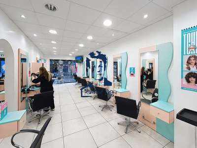 Opportunité rare salon en hyper centre Charleville