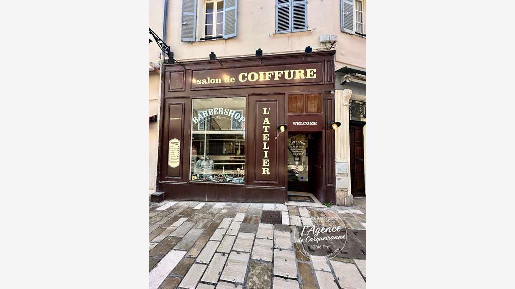 A vendre salon de coiffure barbier à Hyères