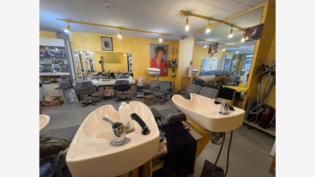 Vente salon de coiffure mixte empl stratégique 66
