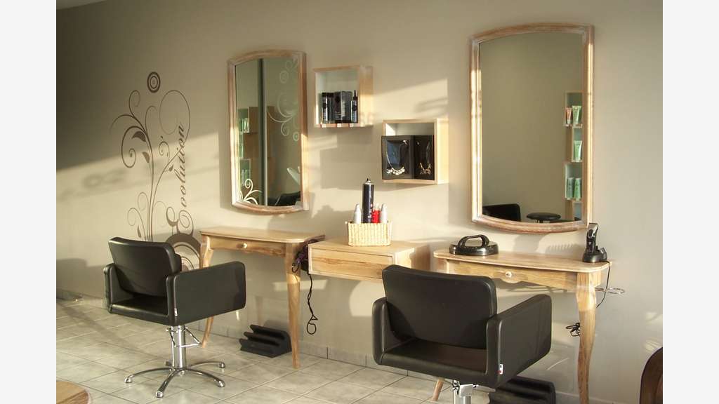 A vendre salon de coiffure station balnéaire 22