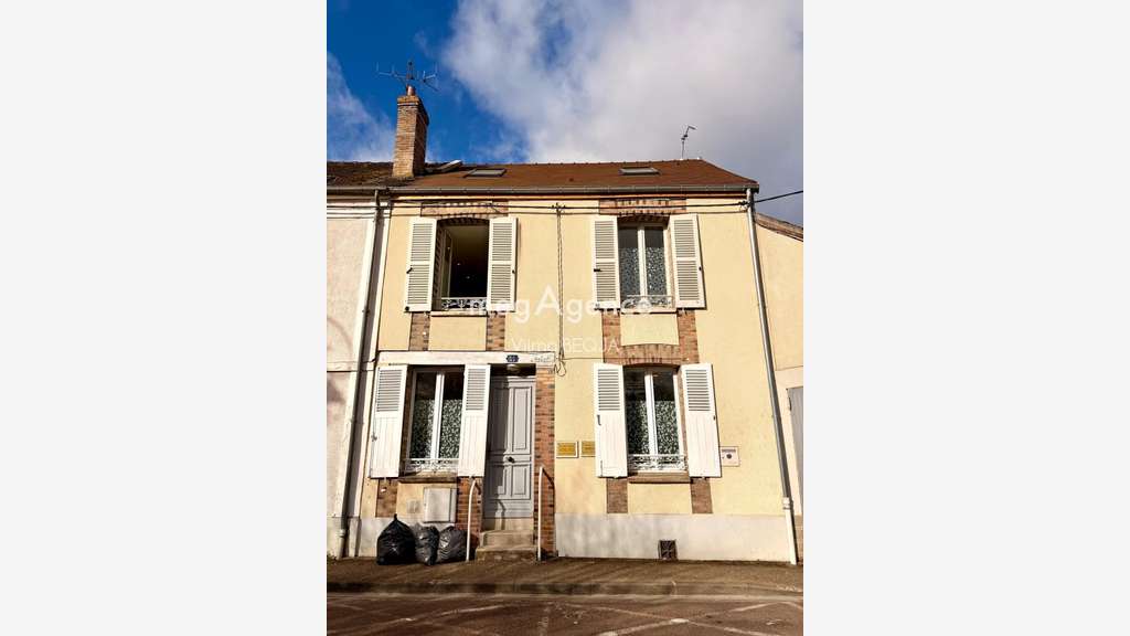 Vente cabinet dentaire murs et FDC Pont-Sur-Yonne