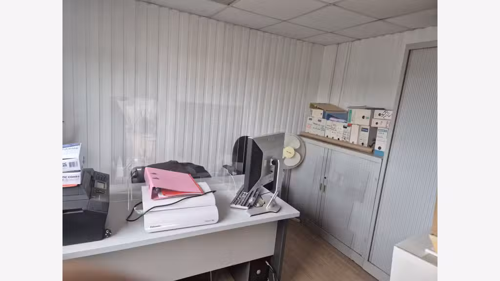 2 agences location véhicules à céder dans le 71