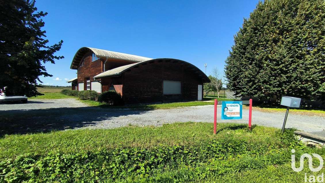Loft/atelier à Serres-Castet